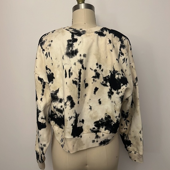 Zara sweater - Picture 2 of 3